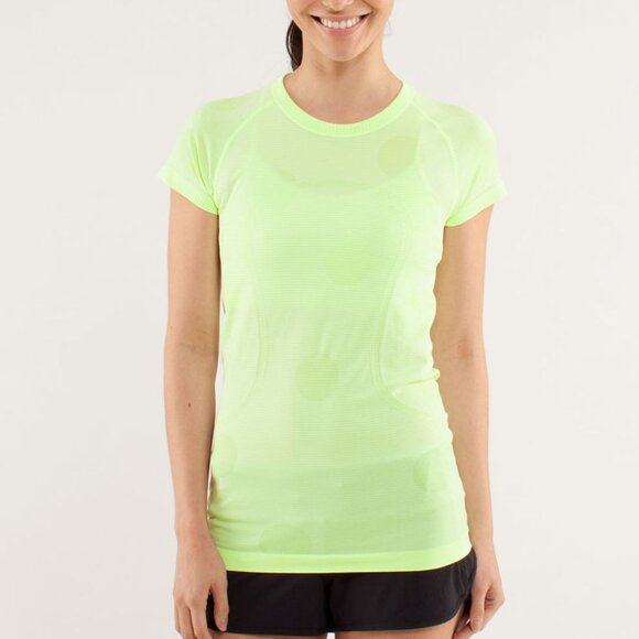lululemon athletica Tops - Lululemon Run: Swiftly Tech Short Sleeve